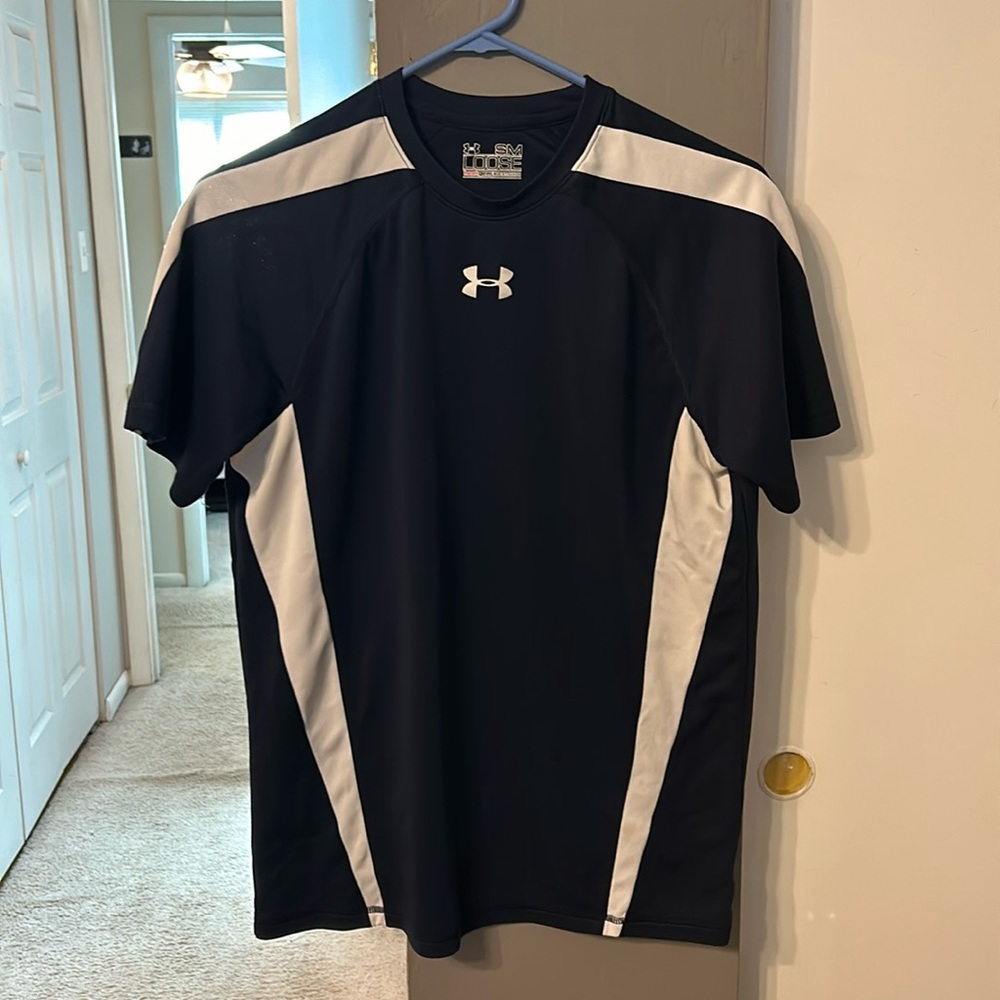 Like new condition under armour heat gear